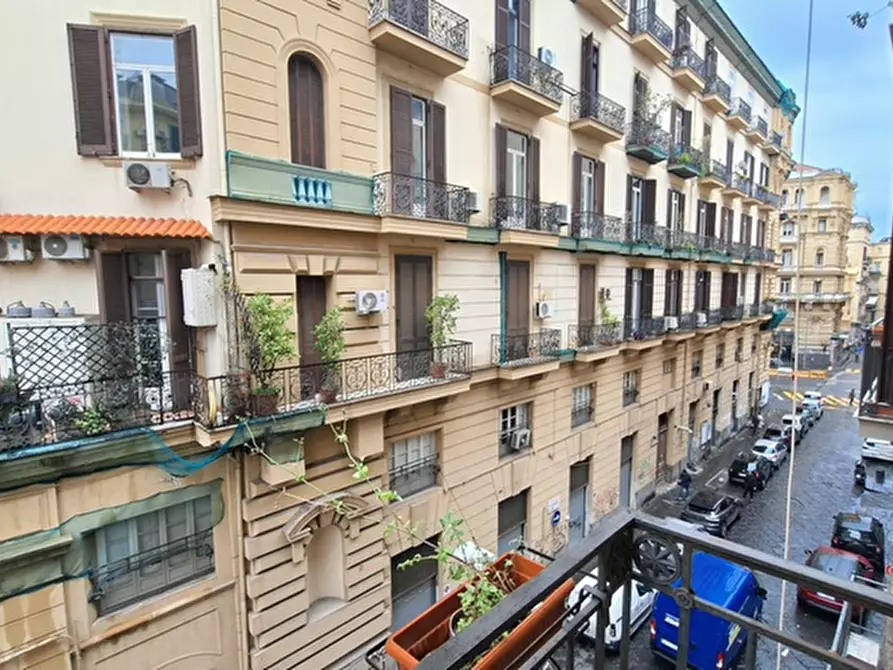 Immagine 18 di Appartamento in vendita  in Piazza Arcangelo Scacchi a Napoli