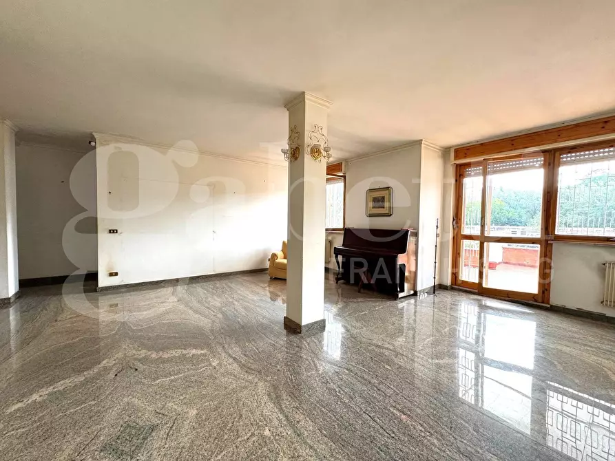 Immagine 8 di Appartamento in vendita  in Via Carlo Emilio Gadda, 151 a Roma