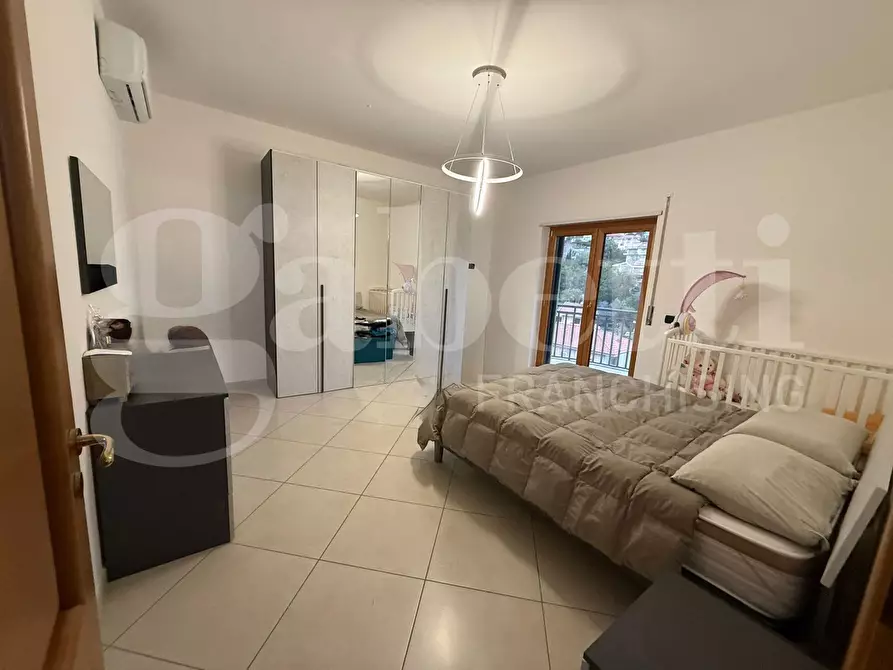 Immagine 12 di Appartamento in vendita  in Via Gugliemo Marconi, 145 a Lamezia Terme