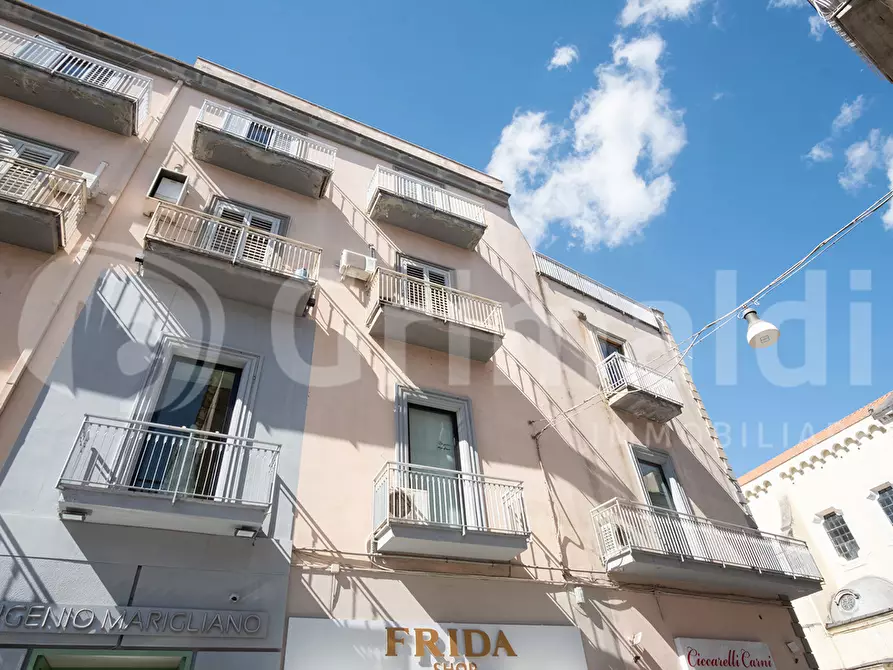 Immagine 47 di Negozio in vendita  in Piazza Annunziata, 12 a Marigliano