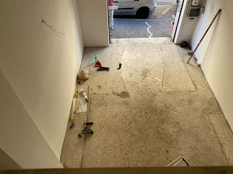 Immagine 2 di Negozio in affitto  in Corso Roma, 96 a San Giorgio A Cremano