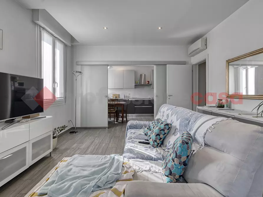 Immagine 36 di Appartamento in vendita  in Via fratelli Pinardi, 25 a Bologna