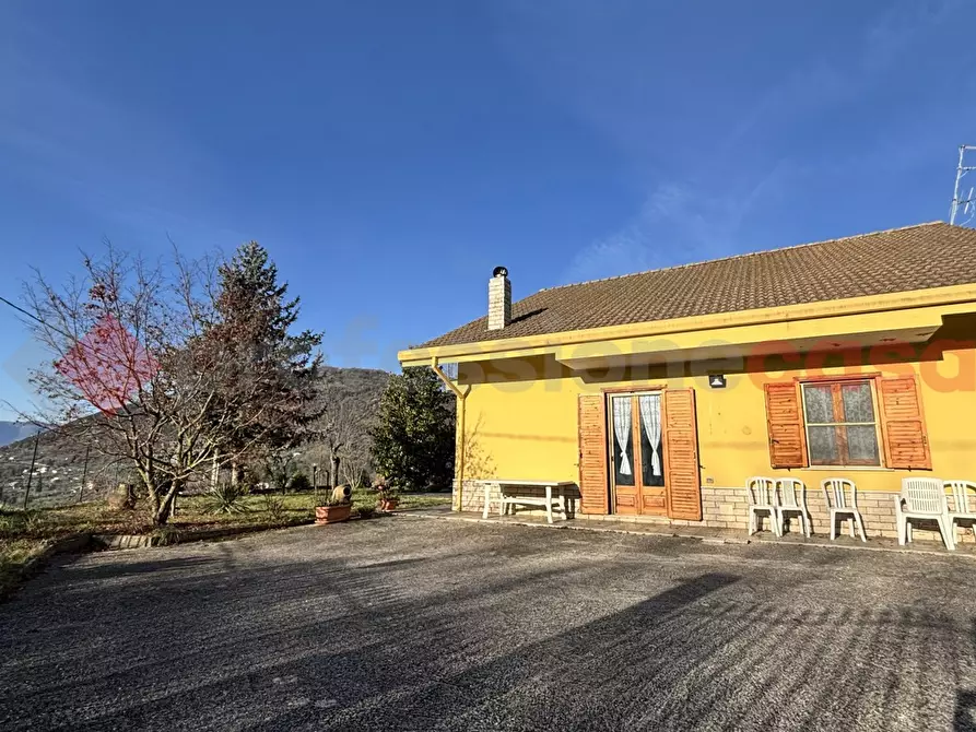 Immagine 15 di Villa in vendita  in Via valle dâuovo, 3 a Fumone