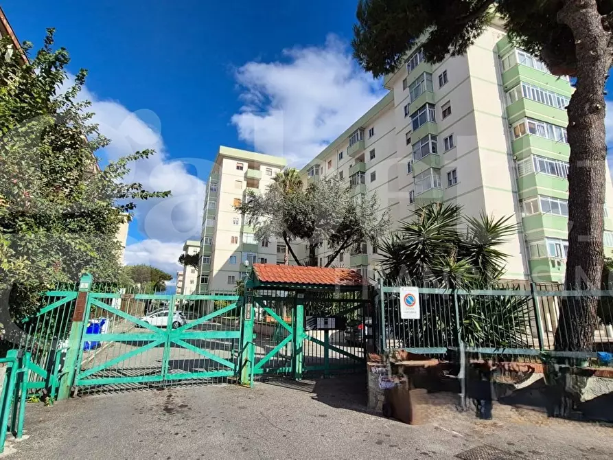 Immagine 1 di Appartamento in vendita  in Via Carminiello, 21 a Torre Annunziata