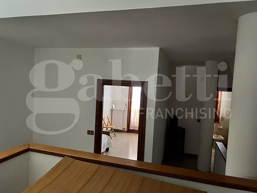 Immagine 17 di Palazzo in vendita  in Via RIMEMBRANZE, 131 a Montemesola