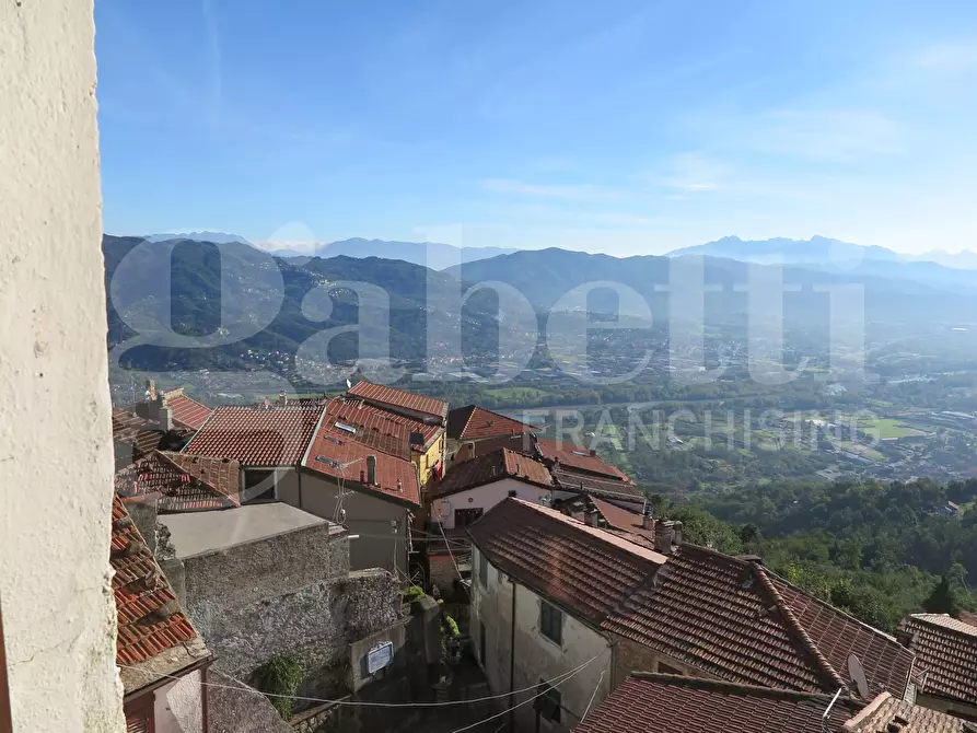 Immagine 1 di Appartamento in vendita  in Via I maggio, 4 a Follo