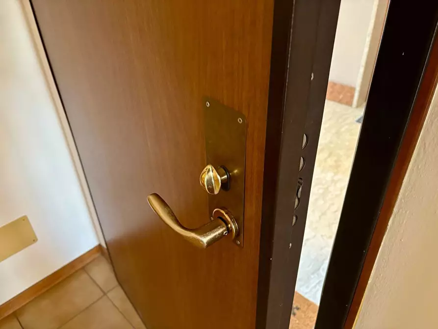 Immagine 2 di Appartamento in vendita  in Via Timoteo Riboli a Torino