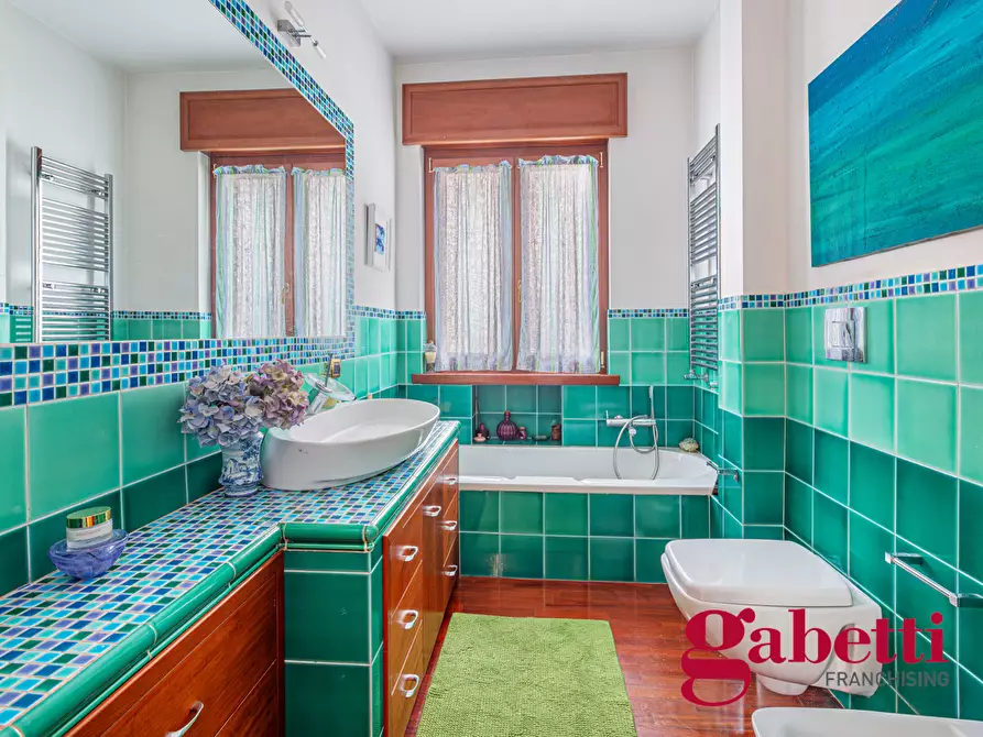 Immagine 9 di Appartamento in vendita  in Via San Domenico, 29 a Napoli