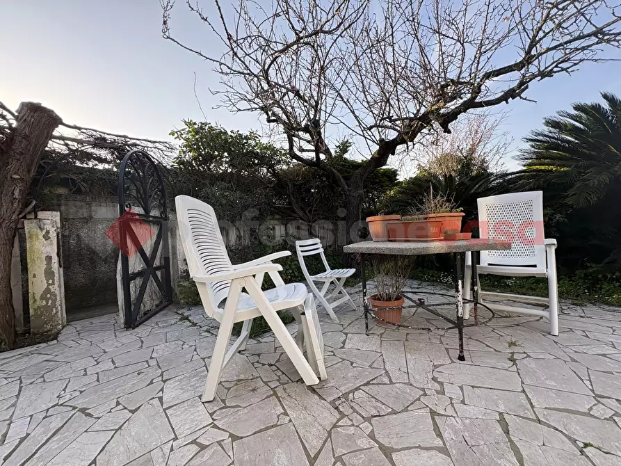 Immagine 18 di Baita in vendita  in Viale EUROPA, 267 a Terracina