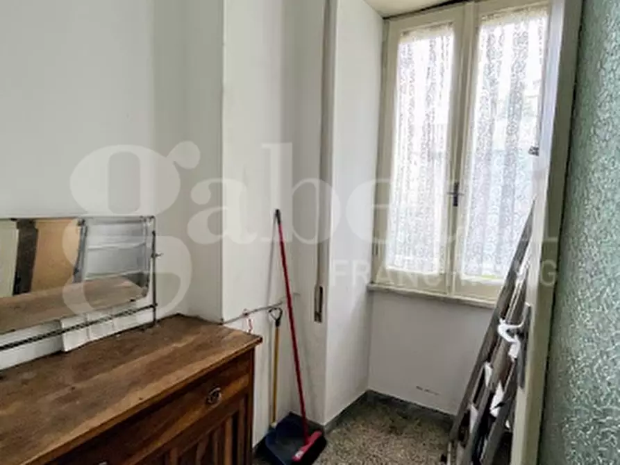 Immagine 18 di Appartamento in vendita  in Via Francesco Bulgarini a Tivoli