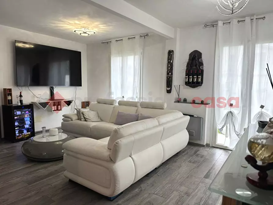 Immagine 3 di Villa in vendita  in Via BARTOLENA a Livorno