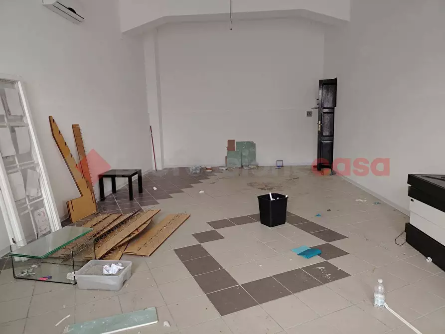 Immagine 10 di Negozio in affitto  in Via italo alaimo (adiacente stadio), 35 a Reggio Di Calabria