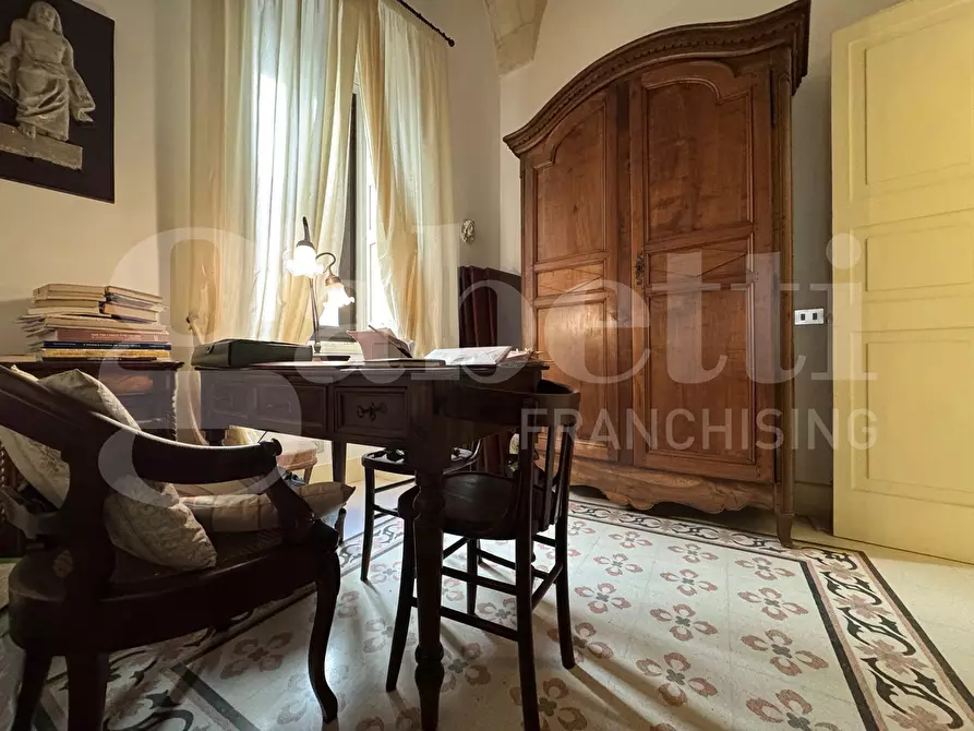 Immagine 13 di Casa indipendente in vendita  in Via Morelli, 3 a Lecce