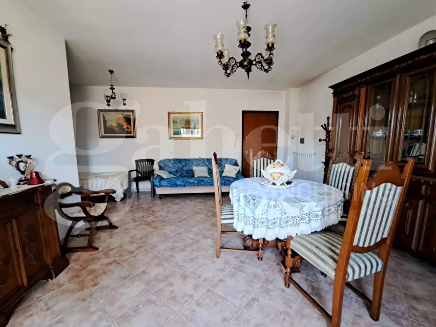 Immagine 2 di Appartamento in vendita  in Via del nibbio, 14 a Ardea