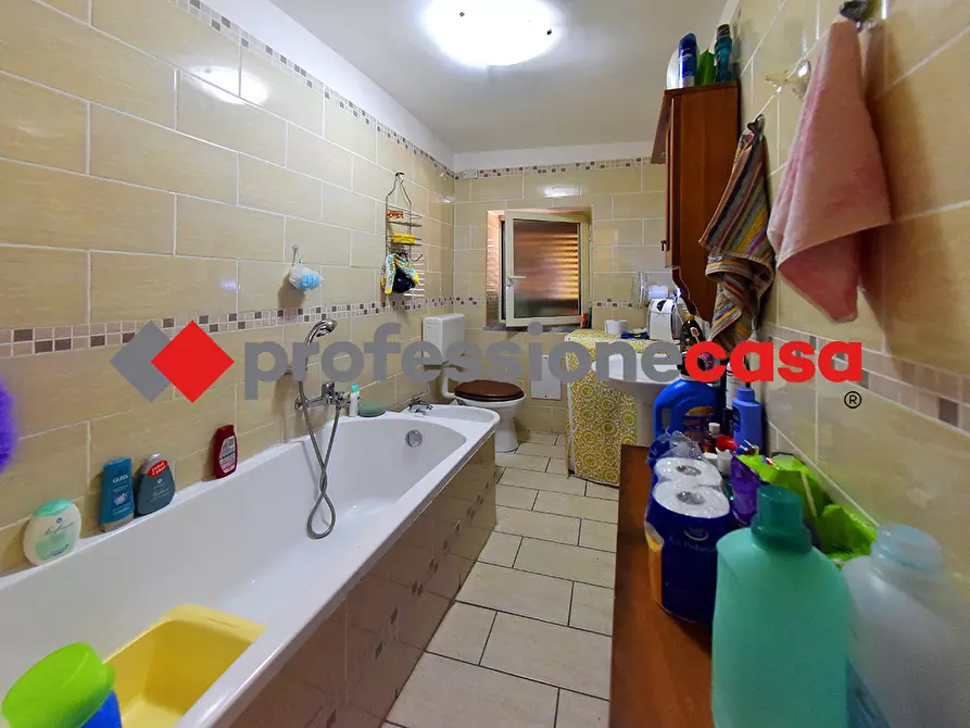 Immagine 23 di Appartamento in vendita  in Via Mario Fiore, 41 a Santa Maria Capua Vetere