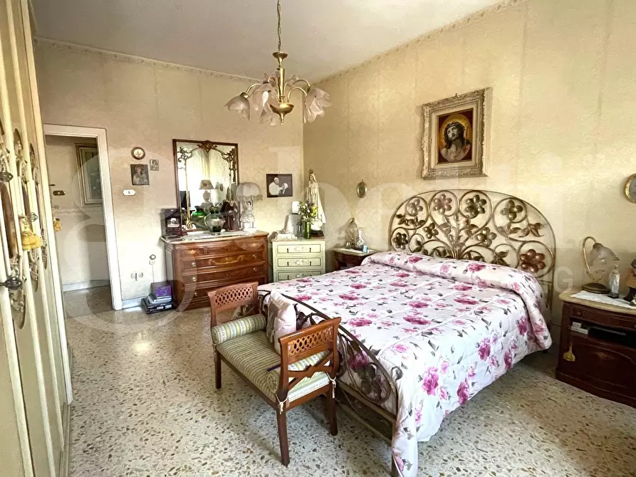 Immagine 11 di Appartamento in vendita  in Via Gorizia a Grumo Nevano