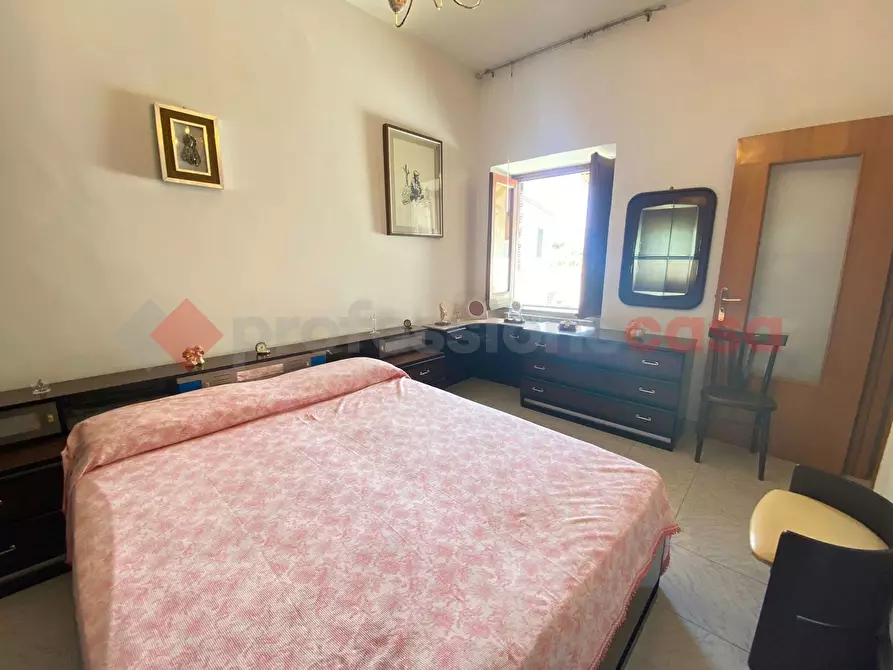 Immagine 15 di Appartamento in vendita  in Via Monte Massico a Falciano Del Massico