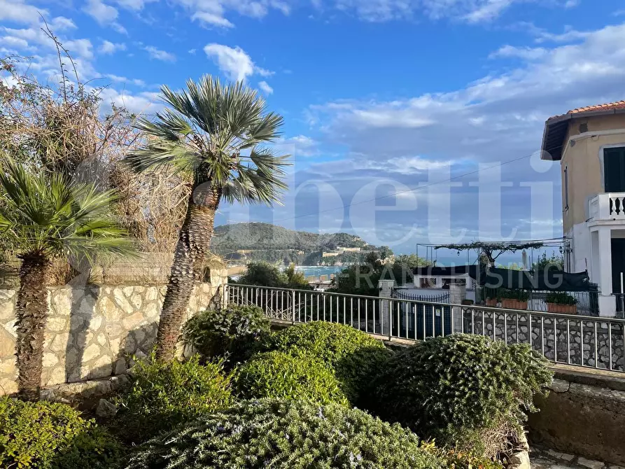 appartamento in vendita a Gaeta in zona Serapo