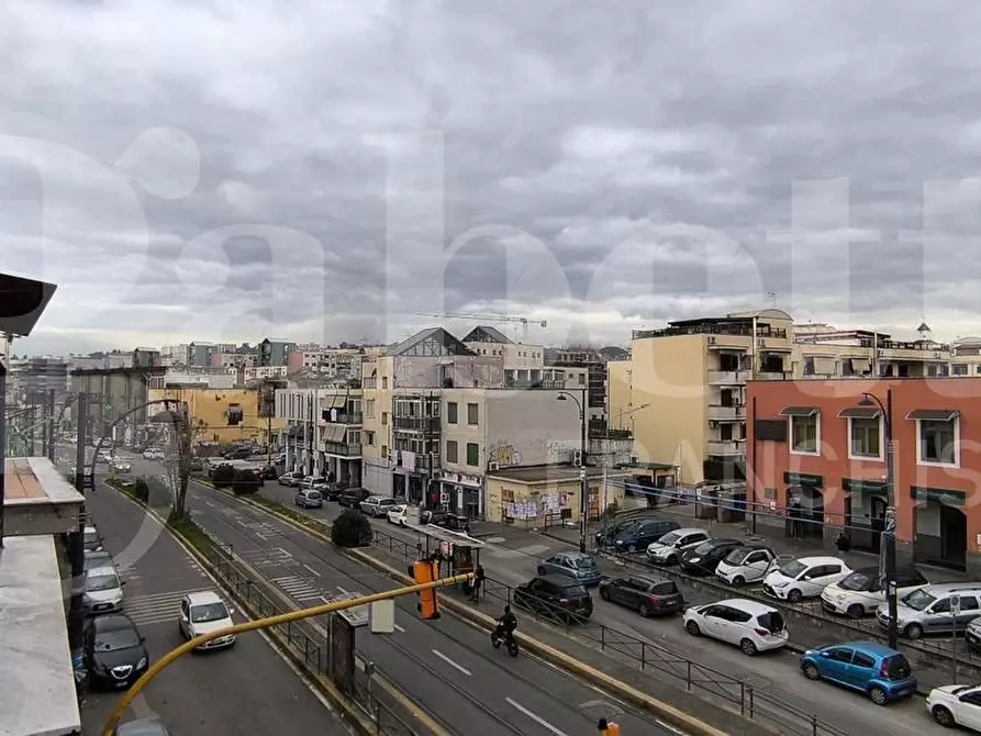 Immagine 1 di Appartamento in vendita  in Via stadera a Napoli