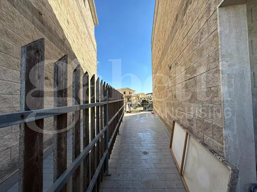 Immagine 9 di Appartamento in vendita  in Via taglio delle cinque miglia, 138 a Nettuno