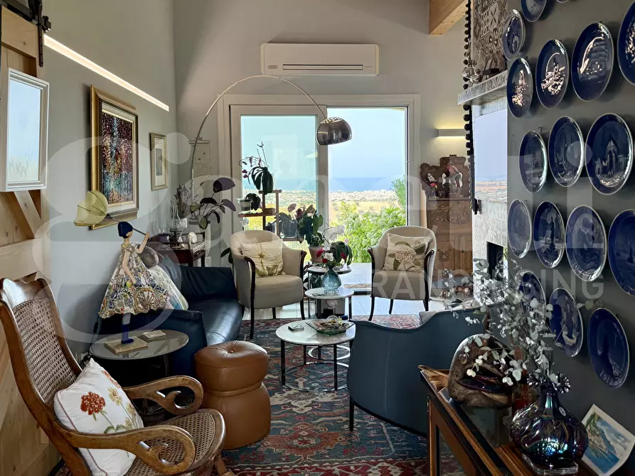 Immagine 1 di Casa indipendente in vendita  in Via Colle Luna, 3 a Tortoreto