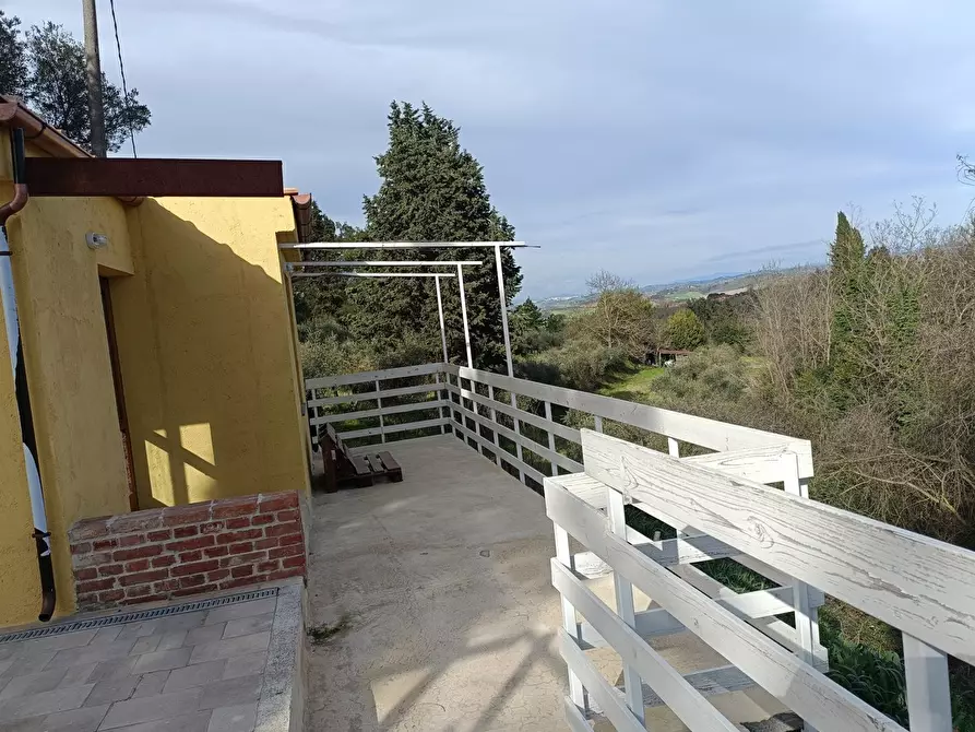 Immagine 1 di Villa in vendita  in Via Via Volterrana a Gambassi Terme