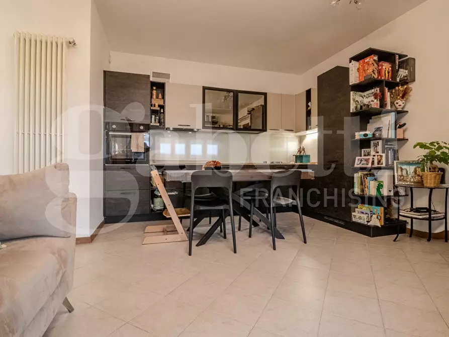 Immagine 4 di Appartamento in vendita  in Via della Costituzione, 17 a Casalecchio Di Reno