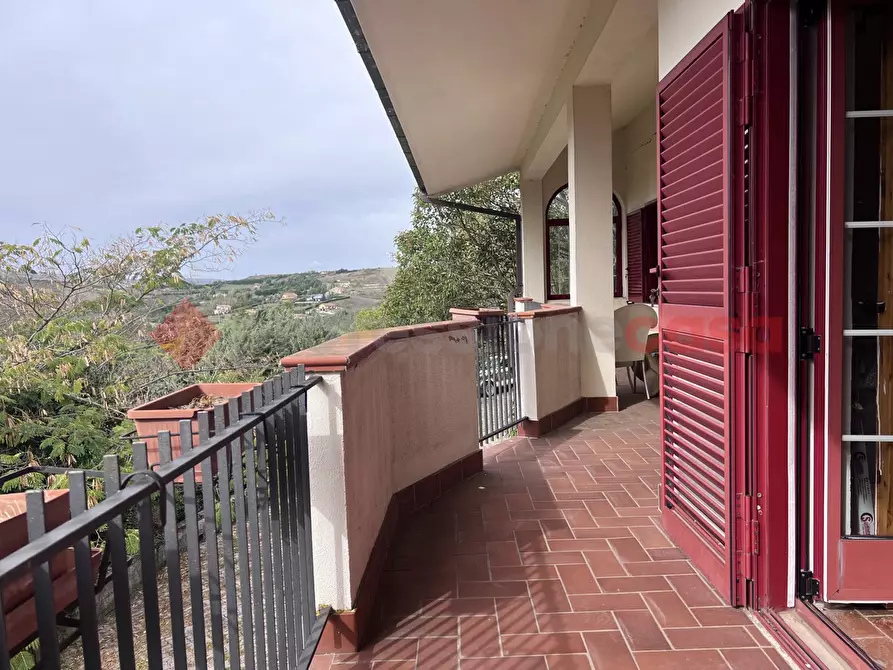 Immagine 13 di Villa in vendita  in Via COSTA DELLA GAVETA, 114 a Potenza