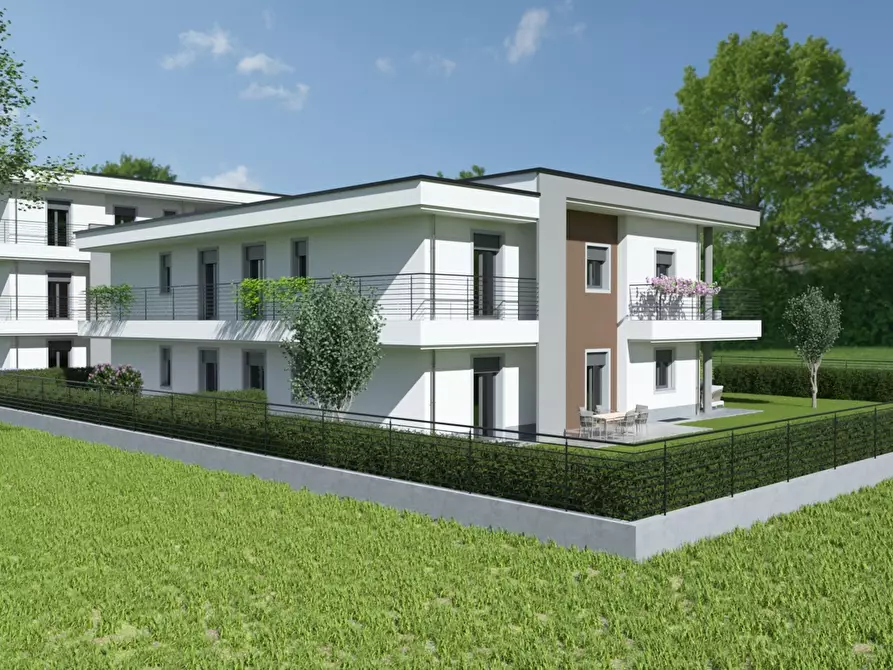 Immagine 3 di Appartamento in vendita  in Via resegone, 10 a Camparada