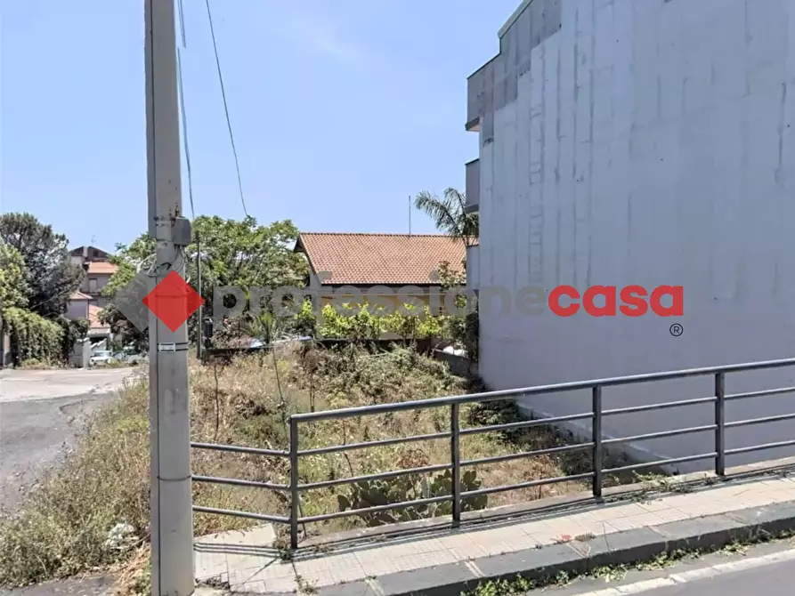 Immagine 1 di Terreno residenziale in vendita  in Via XVI Traversa, Snc a Belpasso