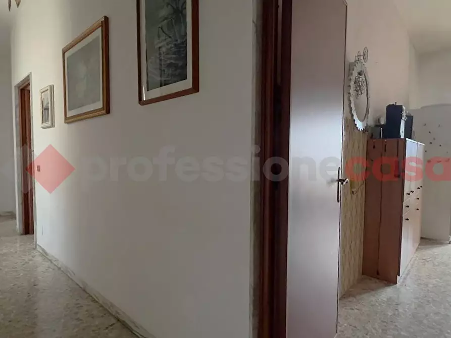 Immagine 9 di Appartamento in vendita  in Via ZONA CENTRALE a Monopoli