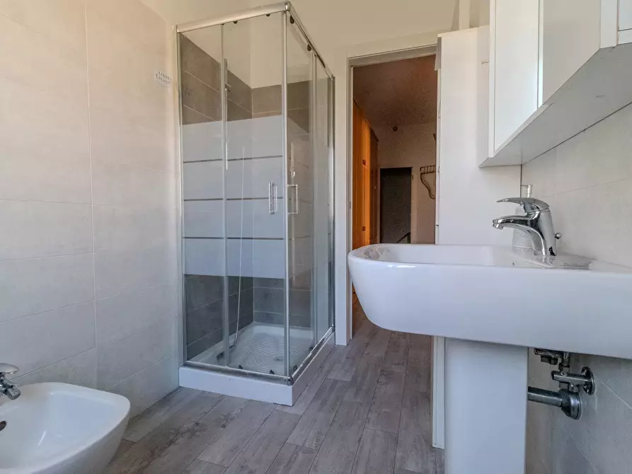 Immagine 18 di Appartamento in vendita  in Via Lazio, 5 a Bologna