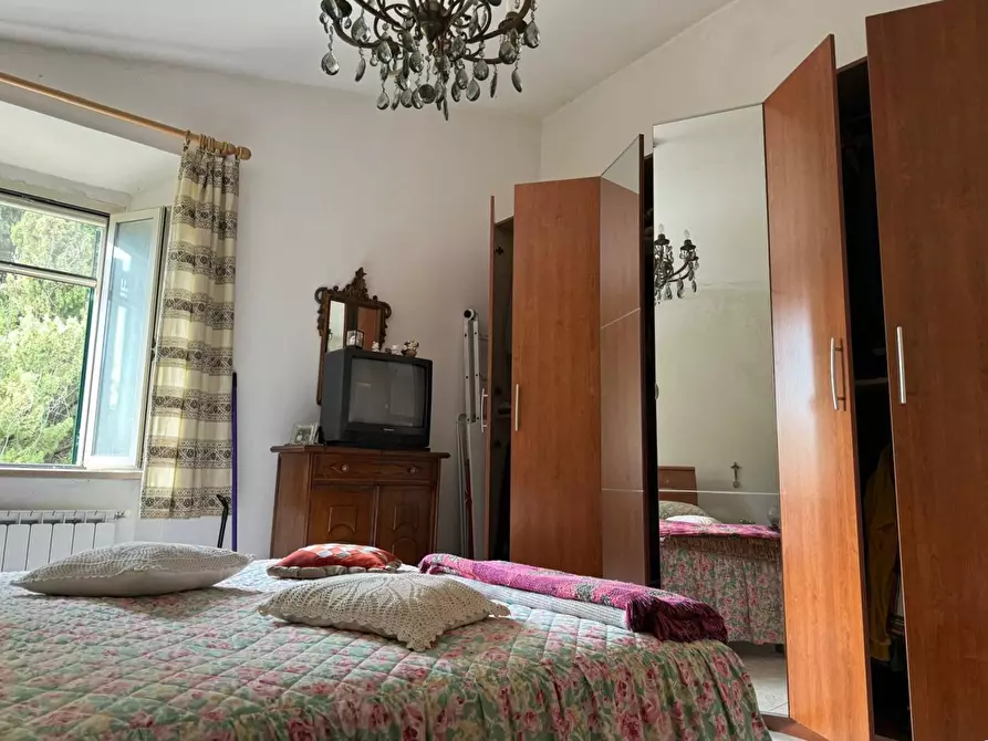 Immagine 15 di Appartamento in vendita  in Via Oberdan, 2 a Sorano