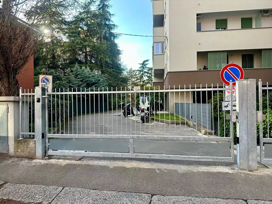 Immagine 10 di Box auto in vendita  in Via Paganino Bonafede, 32c a Bologna