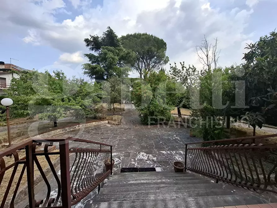 Immagine 32 di Villa in vendita  in Via Salceto, 12 a Sora