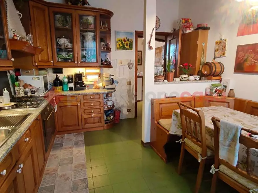 Immagine 6 di Appartamento in vendita  in Via Martiri delle Fosse Ardeatine a Castelfiorentino