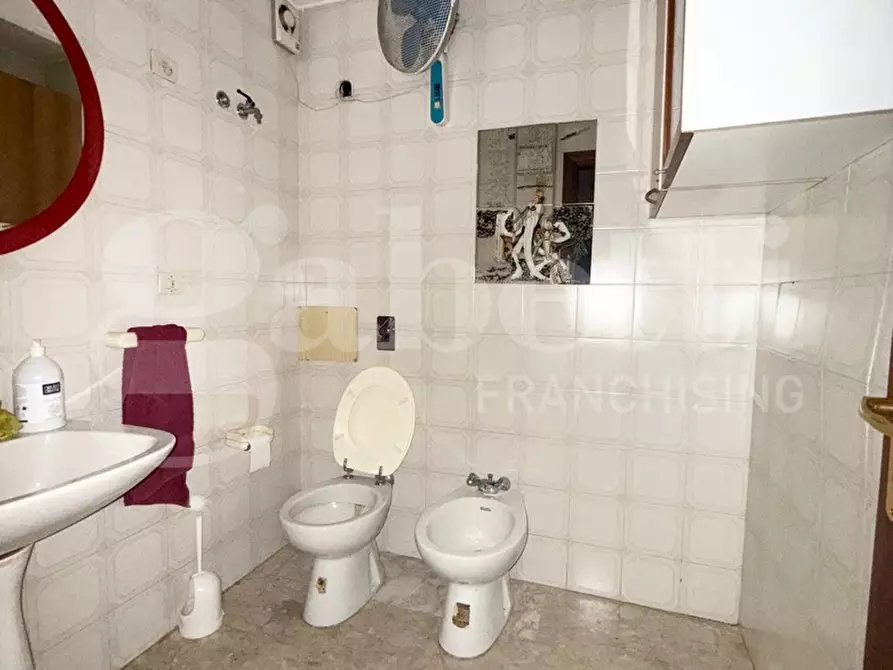 Immagine 2 di Appartamento in vendita  in Via Sampolo a Palermo