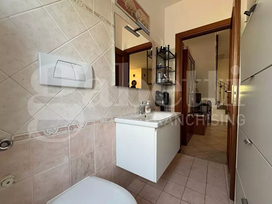 Immagine 18 di Villa in vendita  in Via poggibonsi, 5d a Pomezia