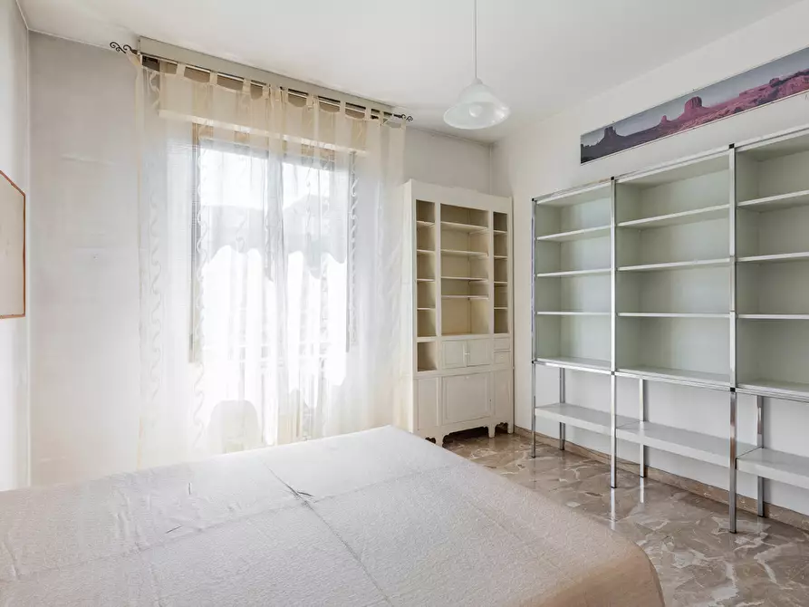 Immagine 16 di Appartamento in vendita  in Viale Roma, 13 a Bologna