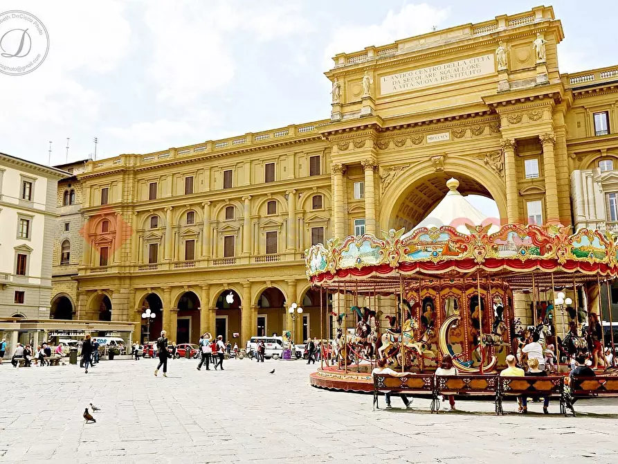 Immagine 12 di Negozio in vendita  in Via BORGO DEGLI ALBIZI a Firenze