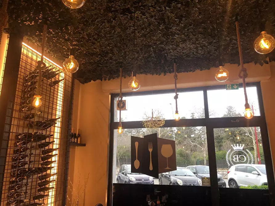 Immagine 8 di Attività commerciale in vendita  in Via Leonardo Da Vinci, 292 a Palermo