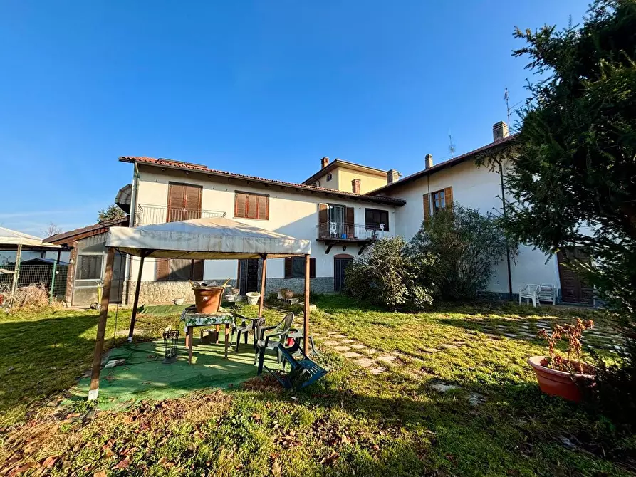 Immagine 2 di Rustico / casale in vendita  in Via Prabernasca a Rivalta Di Torino