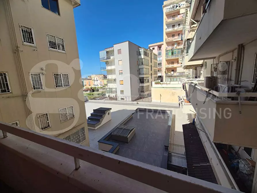 Immagine 13 di Appartamento in vendita  in Corso Umberto I, 221 a Torre Annunziata
