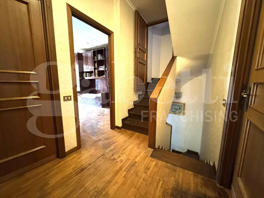Immagine 23 di Villetta a schiera in vendita  in Via dei Gonzaga a Roma