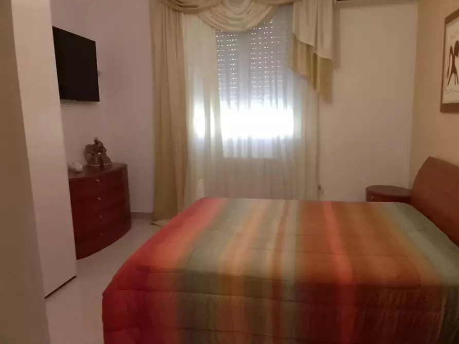 Immagine 15 di Appartamento in vendita  in Piazza BRODOLINI, 215 a Taranto