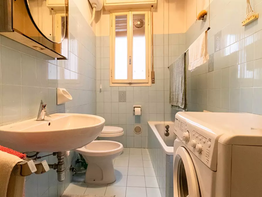 Immagine 15 di Appartamento in vendita  in Via Francesco Zanardi, 384 a Bologna