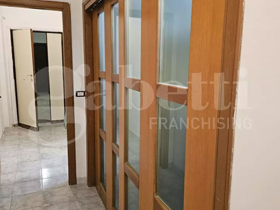 Immagine 14 di Appartamento in affitto  in Viale degli Asteroidi a Napoli