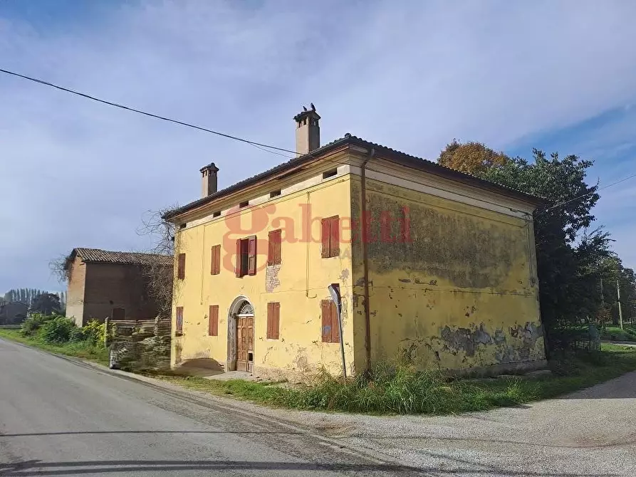 Immagine 1 di Casa indipendente in vendita  in Via di Renazzo, 133 a Cento