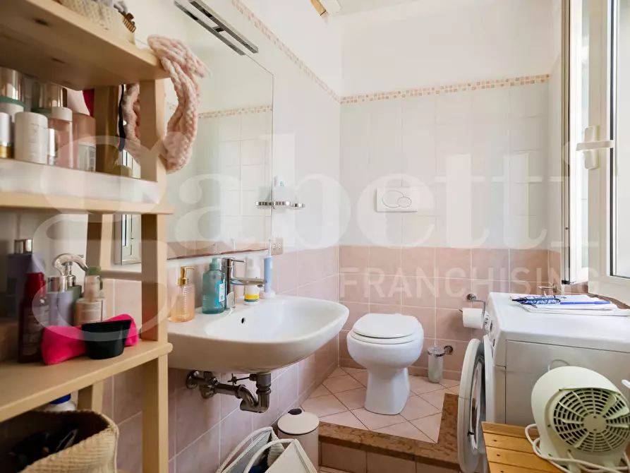 Immagine 22 di Appartamento in vendita  in Via Lucio II a Roma