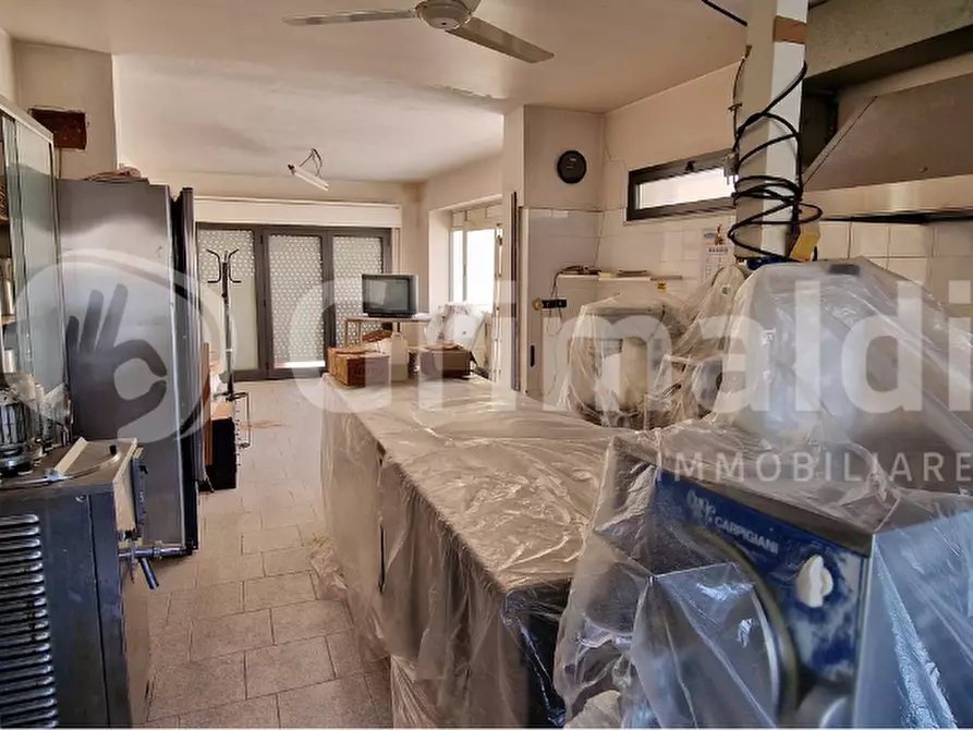 Immagine 6 di Bar / Ristorante in vendita  in Piazza Giovanni Verga, 13 a Sortino